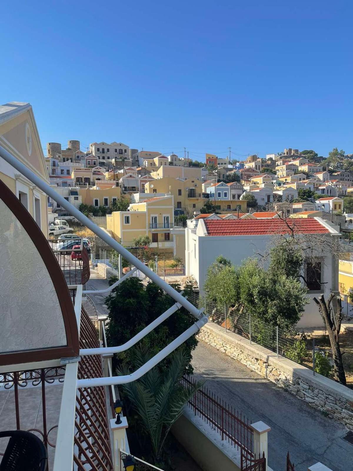 Villa Pinotsi Symi Exterior foto