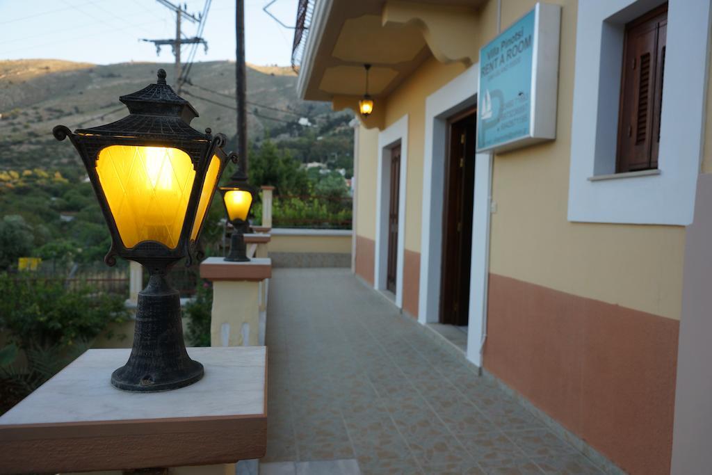 Villa Pinotsi Symi Exterior foto